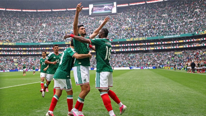 Mexico được đánh giá nhỉnh hơn Ecuador